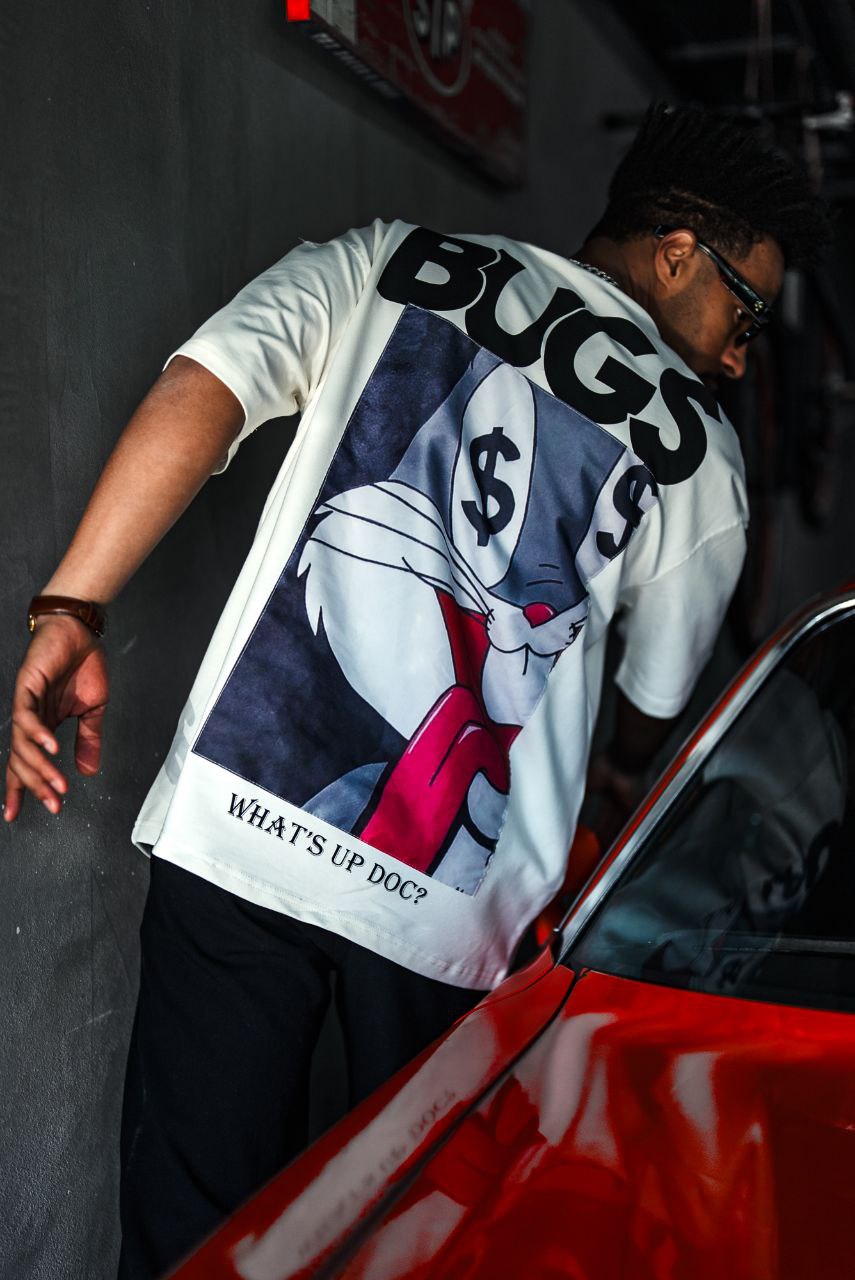 Cartoon Rabbit Graphic T-Shirt – What’s Up Doc